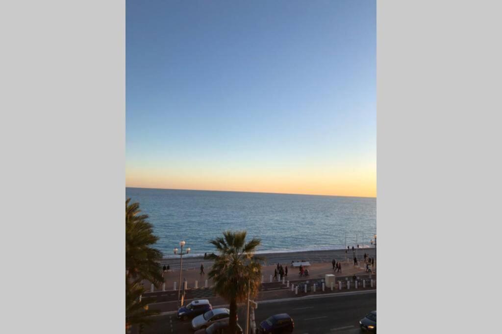 Promenade Des Anglais Amazing Sea View 140M2 3Br Nice Bagian luar foto