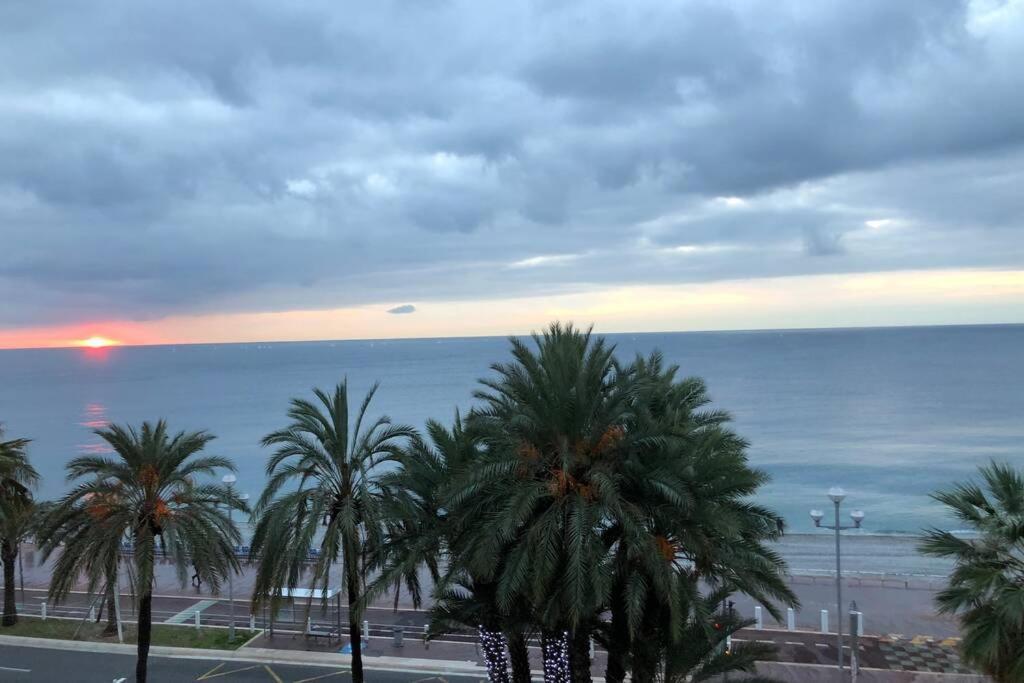 Promenade Des Anglais Amazing Sea View 140M2 3Br Nice Bagian luar foto